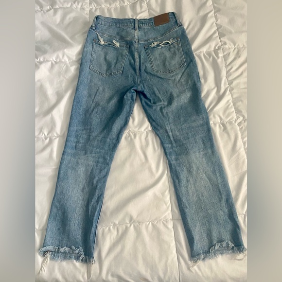 Madewell Distressed The Perfect Vintage Jean - Picture 2 of 8